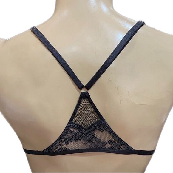 Victoria’s Secret Dream Angels Sexy Sheer Lace Unlined Triangle Bralette Black M - Picture 3 of 3